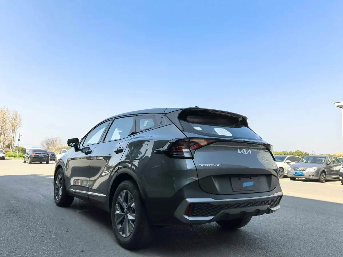 2025 Kia Sportage 2.0T 236HP L4 8AT,autocango,china used car exporter,china ev exporter,chinese used car exporter,chinese used ev exporter