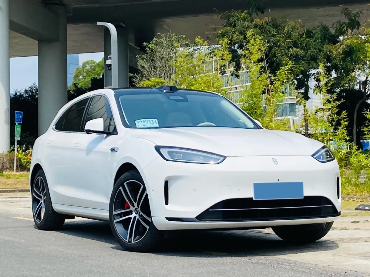 2024 AITO AITO M5 1.5T 152HP L4 REEV 42KWH,autocango,china used car exporter,china ev exporter,chinese used car exporter,chinese used ev exporter