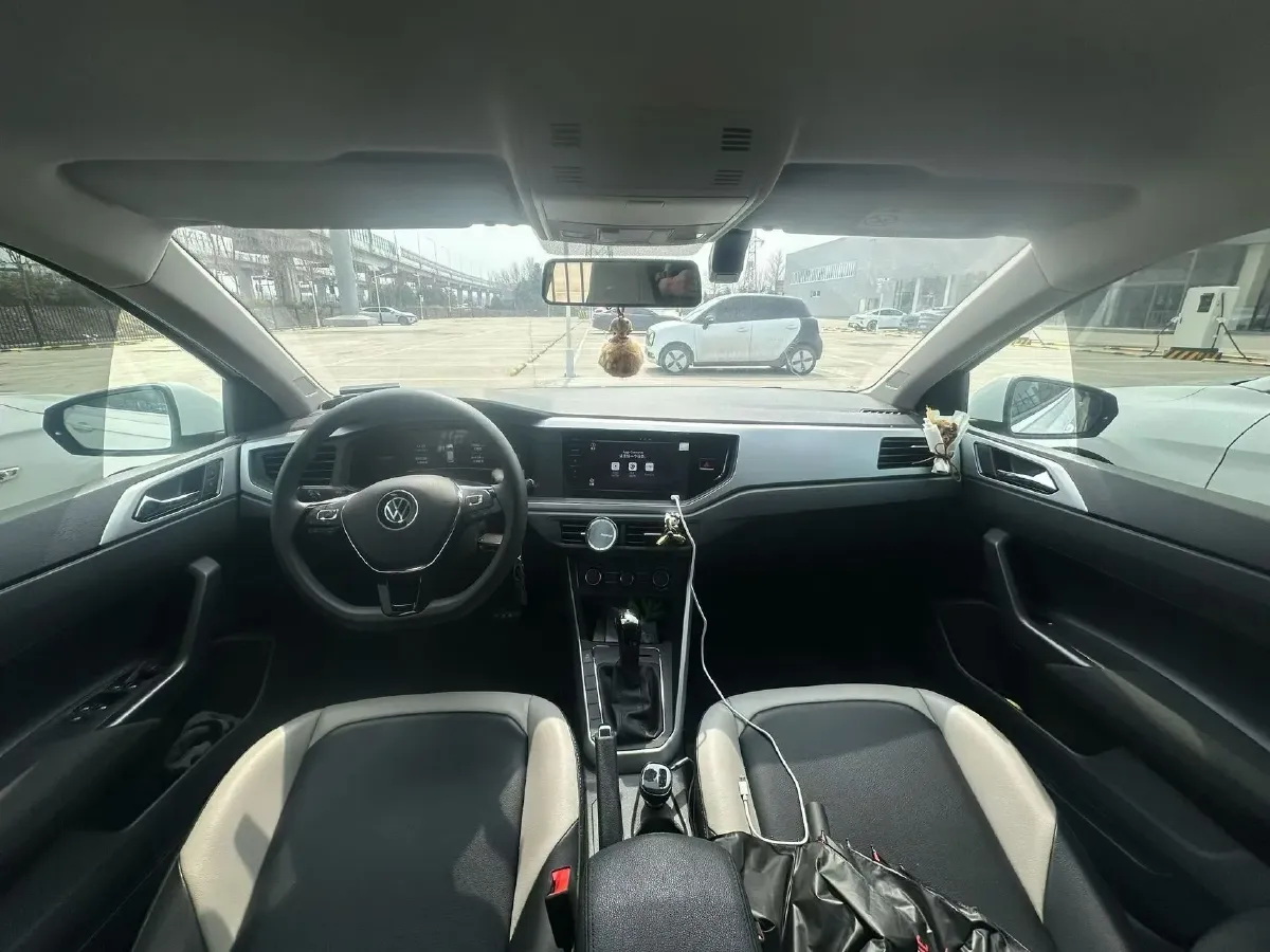 2023 Volkswagen Polo 1.5L 110HP L4 6AT,autocango,china used car exporter,china ev exporter,chinese used car exporter,chinese used ev exporter