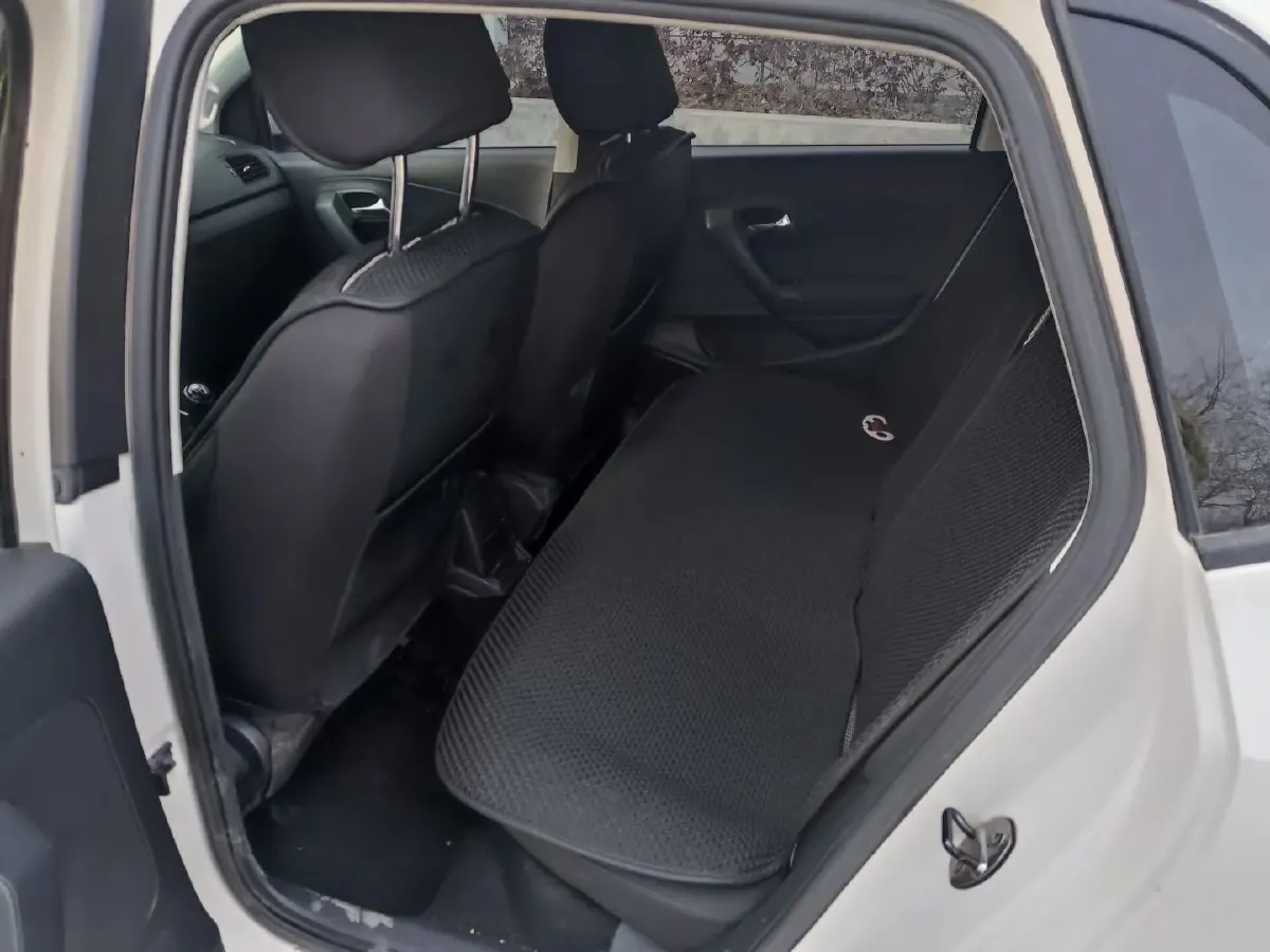 2016 Volkswagen Polo 1.4L 90HP L4 5MT,autocango,china used car exporter,china ev exporter,chinese used car exporter,chinese used ev exporter