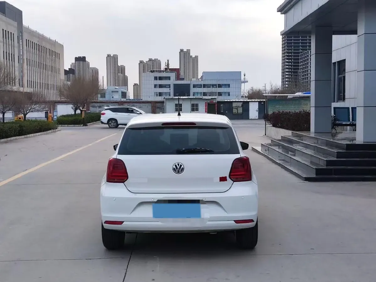 2016 Volkswagen Polo 1.4L 90HP L4 5MT,autocango,china used car exporter,china ev exporter,chinese used car exporter,chinese used ev exporter