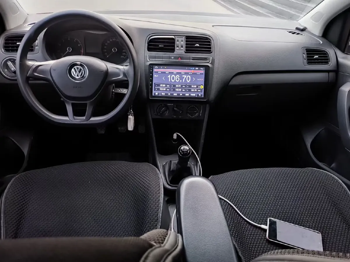 2016 Volkswagen Polo 1.4L 90HP L4 5MT,autocango,china used car exporter,china ev exporter,chinese used car exporter,chinese used ev exporter