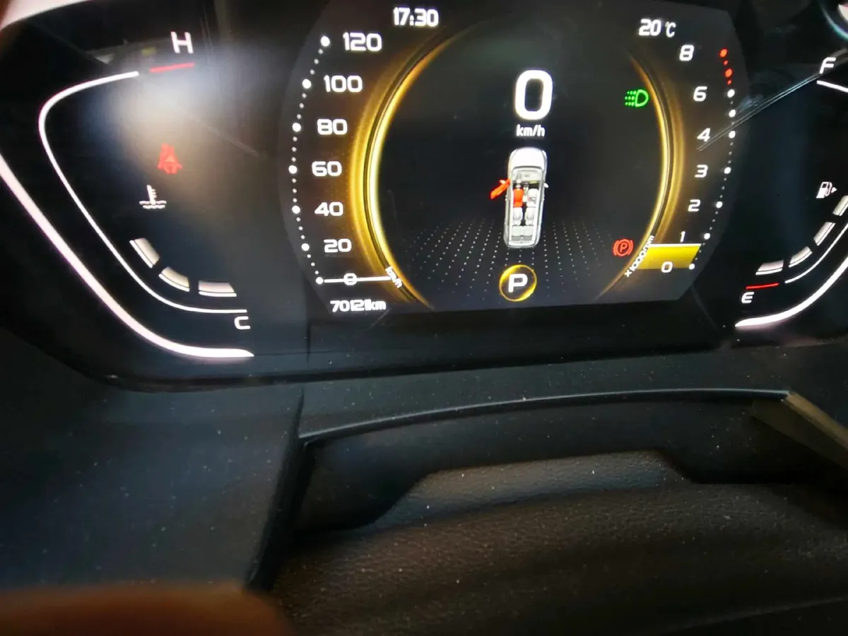 2022 Geely JiaJi 1.8T 184HP L4 7DCT,autocango,china used car exporter,china ev exporter,chinese used car exporter,chinese used ev exporter