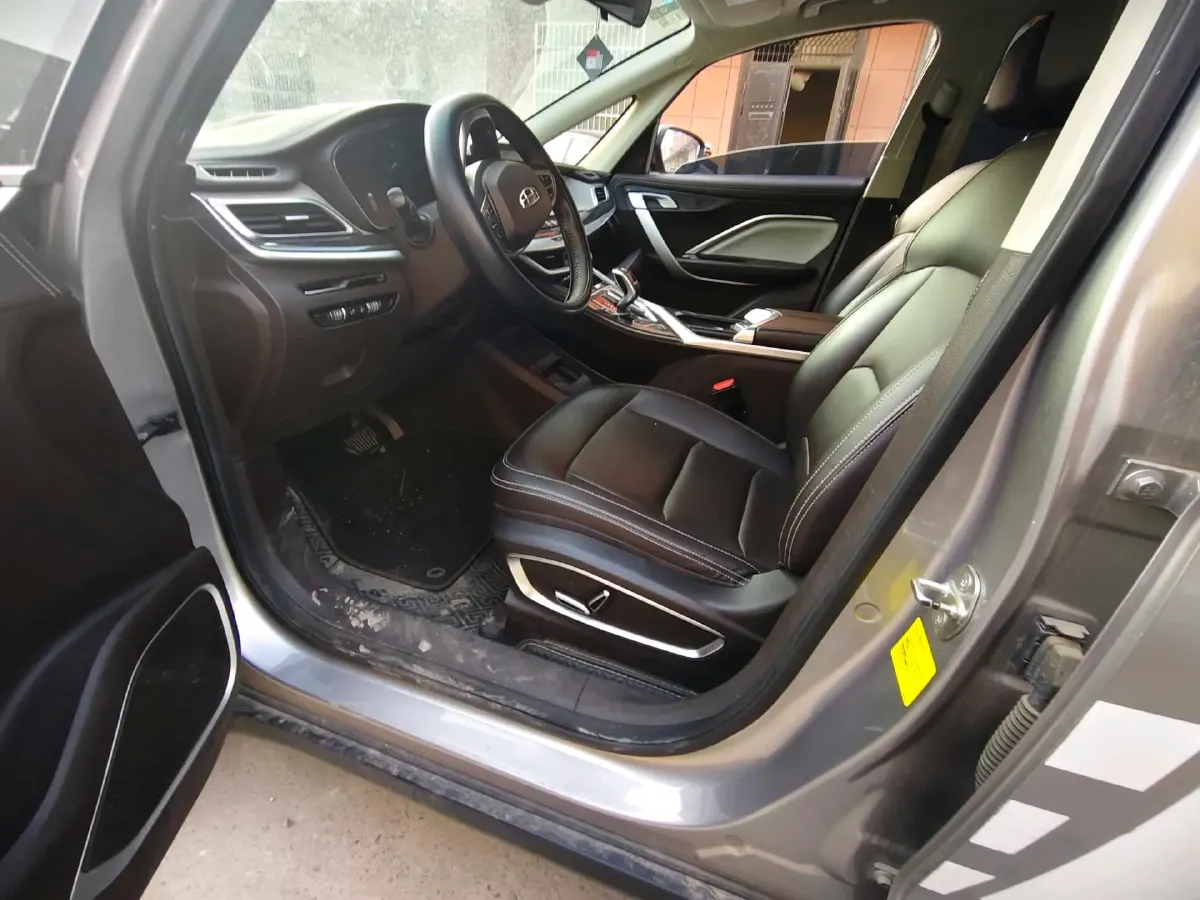 2022 Geely JiaJi 1.8T 184HP L4 7DCT,autocango,china used car exporter,china ev exporter,chinese used car exporter,chinese used ev exporter