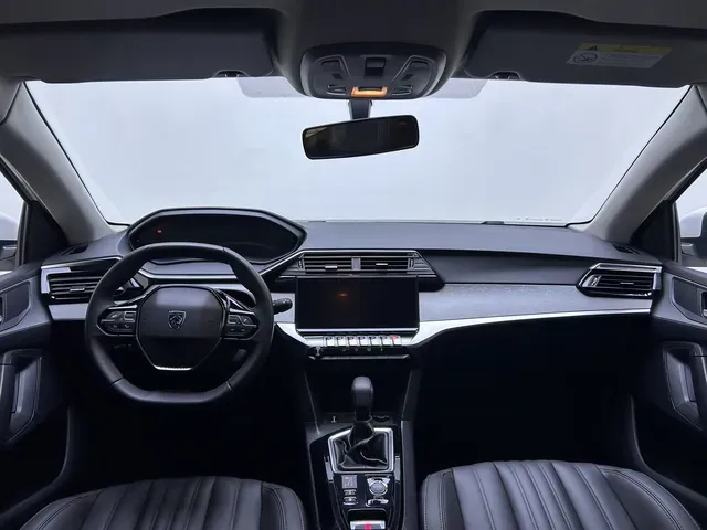 2022 Peugeot 408 1.6T 170HP L4 6AT,autocango,china used car exporter,china ev exporter,chinese used car exporter,chinese used ev exporter