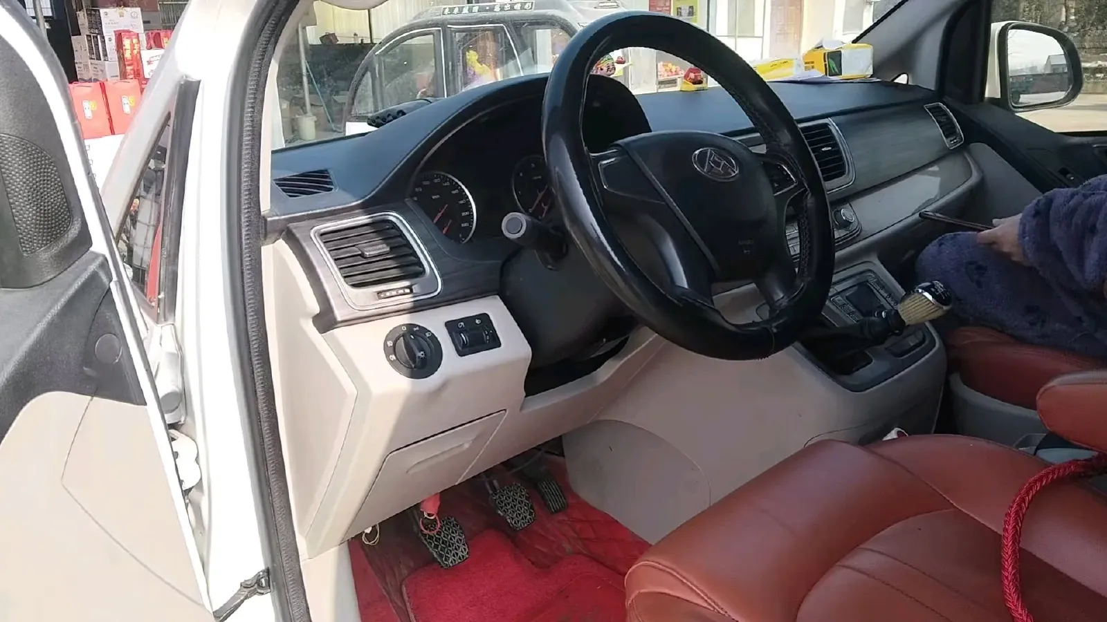 2018 MAXUS G10 1.9T 150HP L4 6MT,autocango,china used car exporter,china ev exporter,chinese used car exporter,chinese used ev exporter