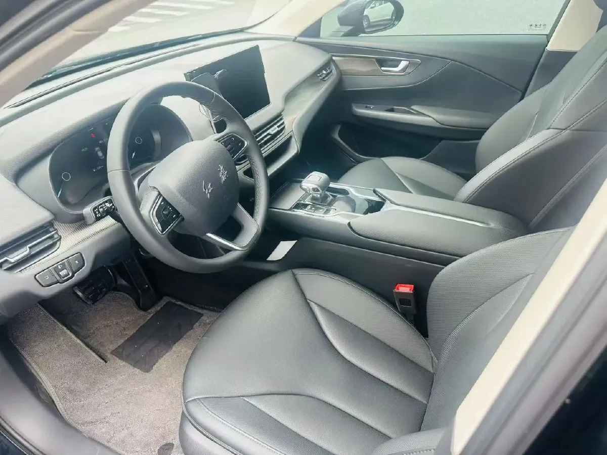 2022 HongQi E-QM5 BEV 54KWH,autocango,china used car exporter,china ev exporter,chinese used car exporter,chinese used ev exporter