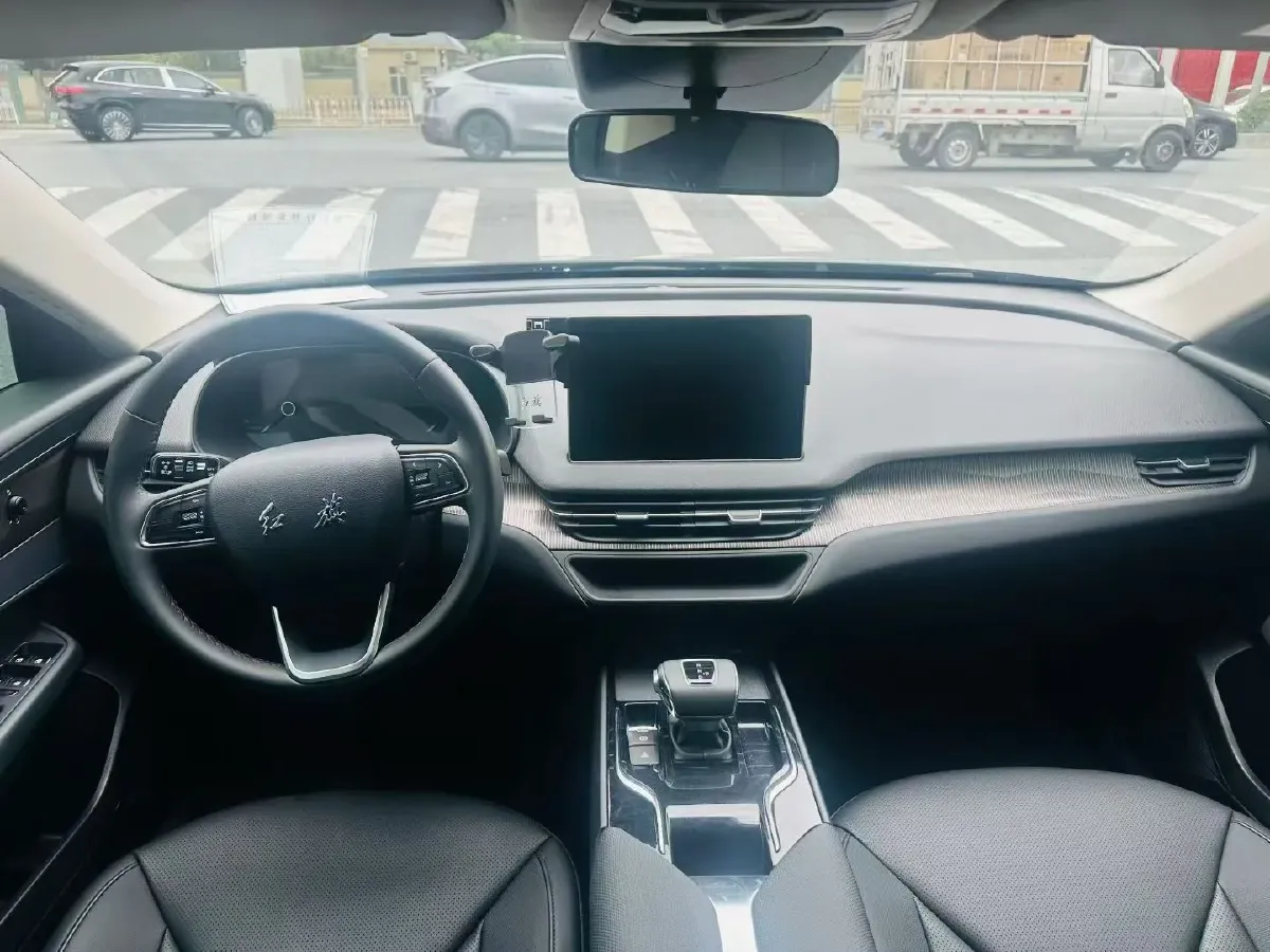 2022 HongQi E-QM5 BEV 54KWH,autocango,china used car exporter,china ev exporter,chinese used car exporter,chinese used ev exporter