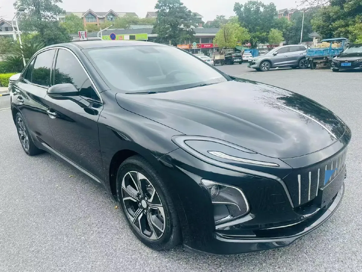 2022 HongQi E-QM5 BEV 54KWH,autocango,china used car exporter,china ev exporter,chinese used car exporter,chinese used ev exporter