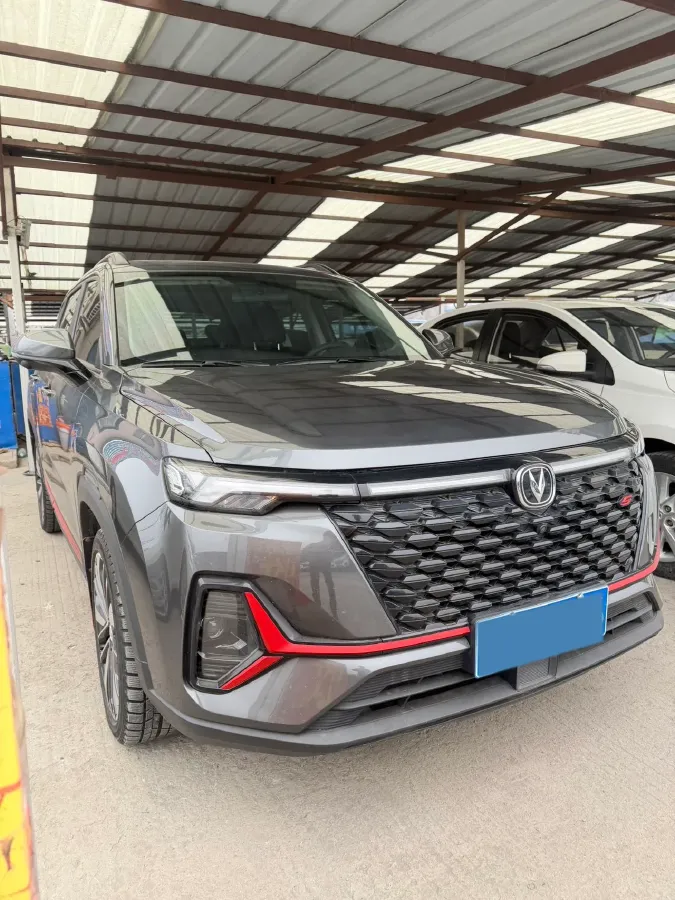 2021 ChangAn CS35 Plus 1.4T 160HP L4 7DCT,autocango,china used car exporter,china ev exporter,chinese used car exporter,chinese used ev exporter