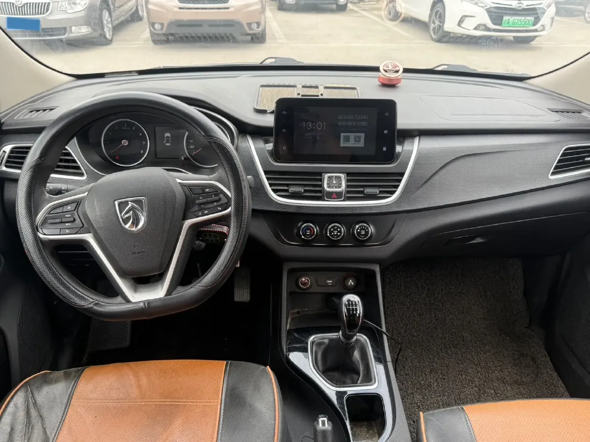 2019 BaoJun 730 1.5T 151HP L4 CVT,autocango,china used car exporter,china ev exporter,chinese used car exporter,chinese used ev exporter