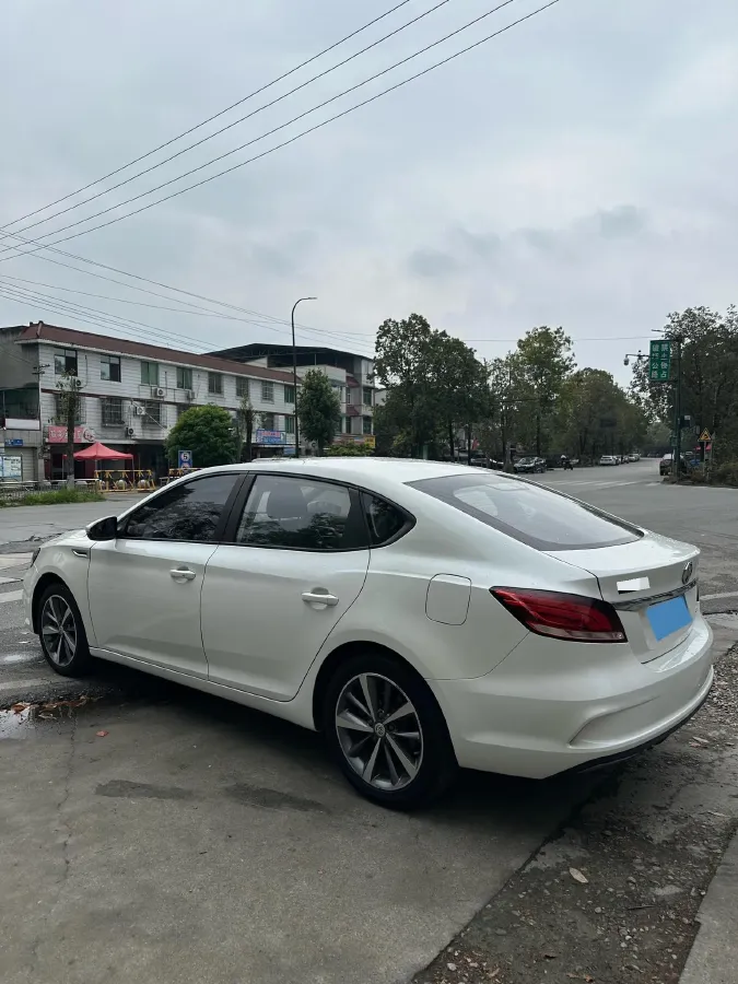2018 MG MG6 1.5T 169HP L4 7DCT,autocango,china used car exporter,china ev exporter,chinese used car exporter,chinese used ev exporter