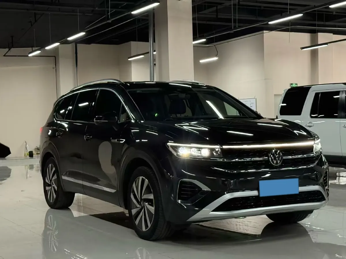 2021 Volkswagen Talagon 2.0T 220HP L4 7DCT,autocango,china used car exporter,china ev exporter,chinese used car exporter,chinese used ev exporter