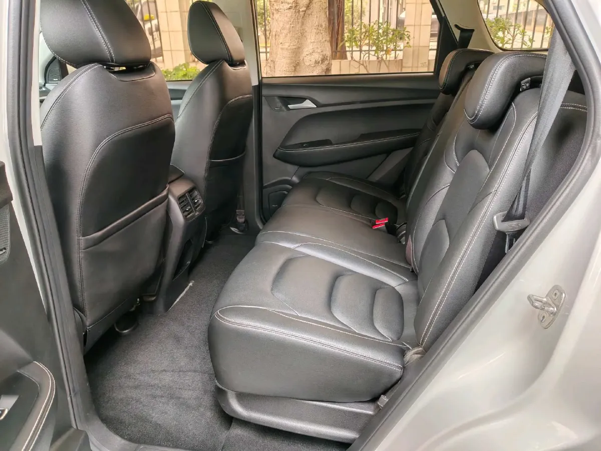 2020 HanTeng X7 1.5T 156HP L4 6AT,autocango,china used car exporter,china ev exporter,chinese used car exporter,chinese used ev exporter