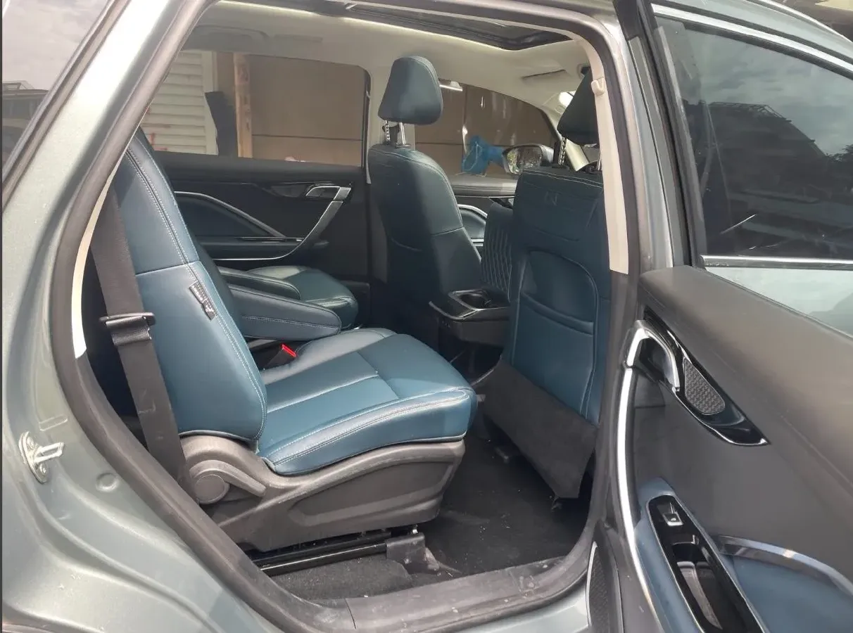 2023 Geely JiaJi 1.5T 181HP L4 7DCT,autocango,china used car exporter,china ev exporter,chinese used car exporter,chinese used ev exporter