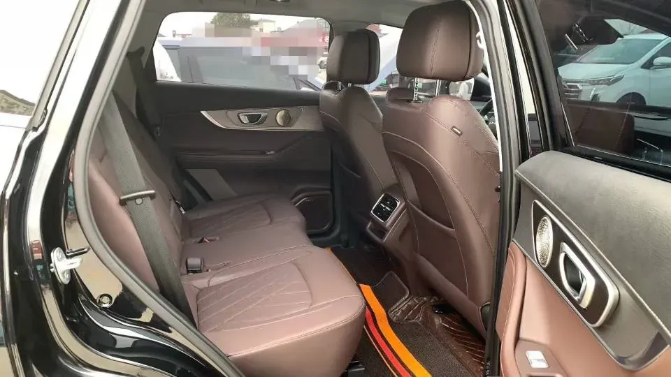 2024 Chery Tiggo 8 PRO 2.0T 254HP L4 7DCT,autocango,china used car exporter,china ev exporter,chinese used car exporter,chinese used ev exporter