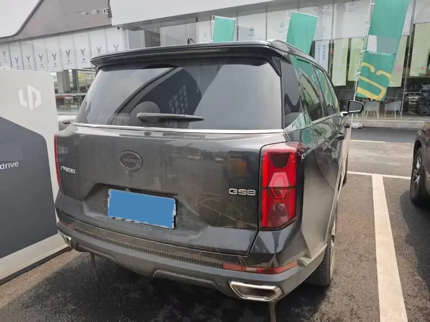 2025 GAC Trumpchi GS8 2.0T 252HP L4 8AT,autocango,china used car exporter,china ev exporter,chinese used car exporter,chinese used ev exporter
