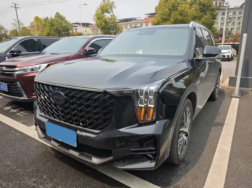 2025 GAC Trumpchi GS8 2.0T 252HP L4 8AT,autocango,china used car exporter,china ev exporter,chinese used car exporter,chinese used ev exporter