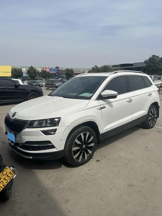 2021 Skoda Karoq 1.4T 150HP L4 7DCT,autocango,china used car exporter,china ev exporter,chinese used car exporter,chinese used ev exporter
