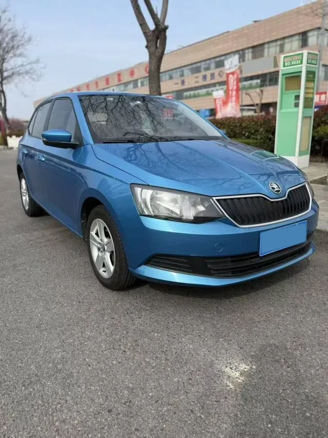 2017 Skoda Fabia 1.4L 90HP L4 6AT,autocango,china used car exporter,china ev exporter,chinese used car exporter,chinese used ev exporter