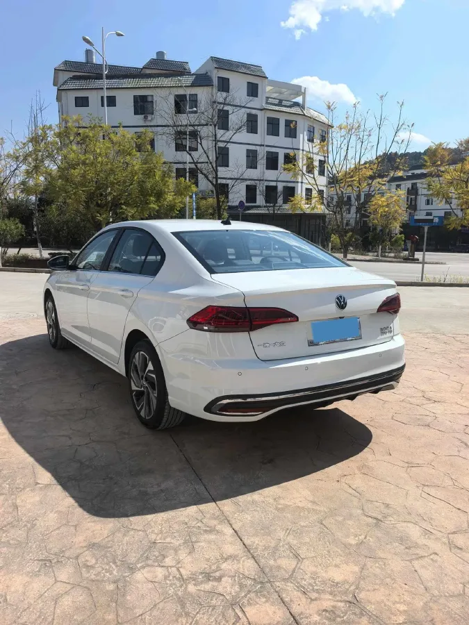 2023 Volkswagen Bora 1.2T 116HP L4 7DCT,autocango,china used car exporter,china ev exporter,chinese used car exporter,chinese used ev exporter