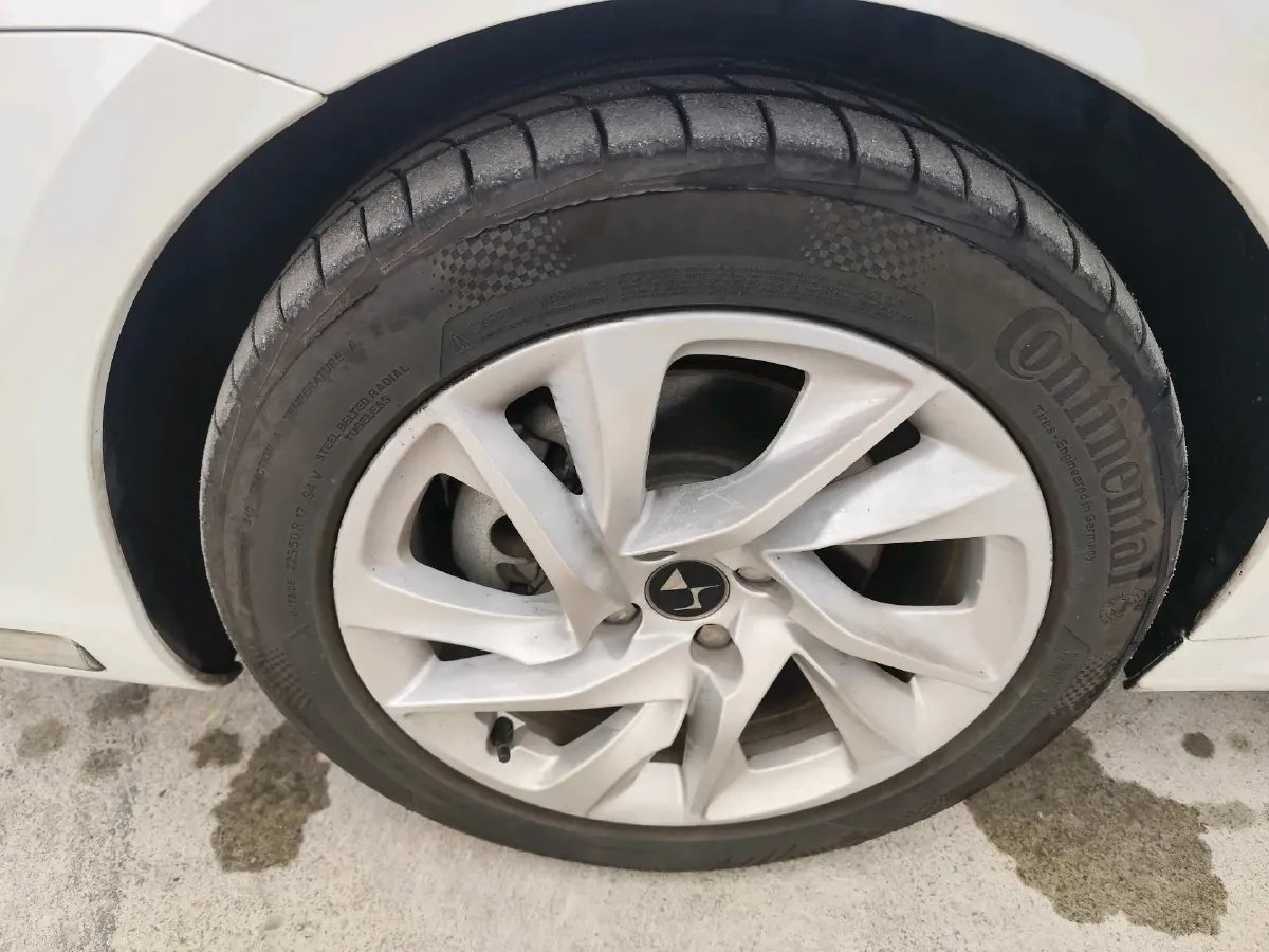 2016 DS 5LS 1.6T 167HP L4 6AT,autocango,china used car exporter,china ev exporter,chinese used car exporter,chinese used ev exporter