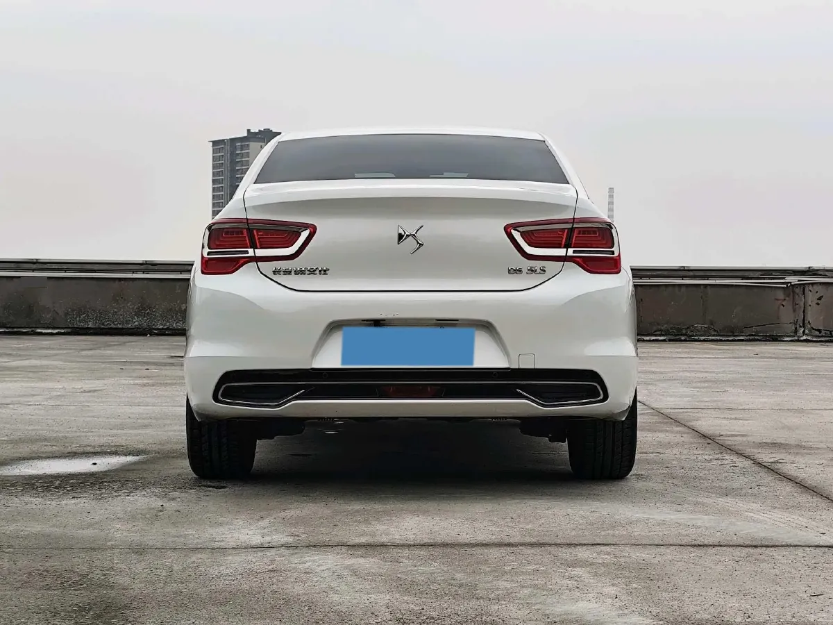2016 DS 5LS 1.6T 167HP L4 6AT,autocango,china used car exporter,china ev exporter,chinese used car exporter,chinese used ev exporter