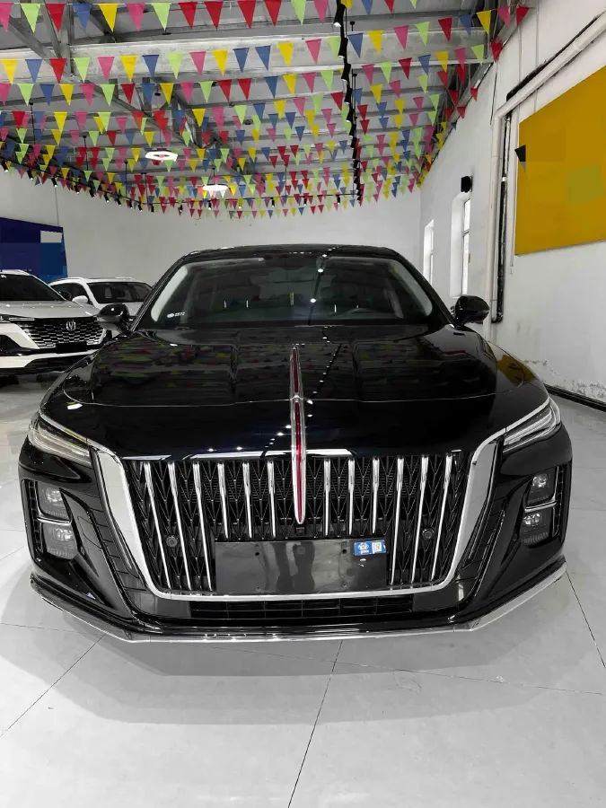 2023 HongQi H5 2.0T 224HP L4 8AT,autocango,china used car exporter,china ev exporter,chinese used car exporter,chinese used ev exporter