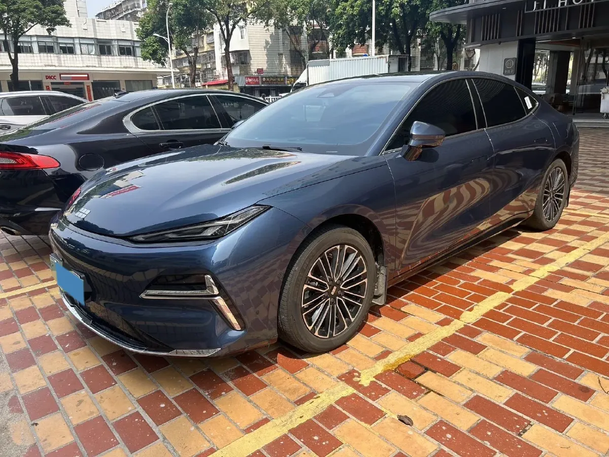 2025 Geely Galaxy Starshine 8 1.5L 112HP L4 1DHT PHEV,autocango,china used car exporter,china ev exporter,chinese used car exporter,chinese used ev exporter