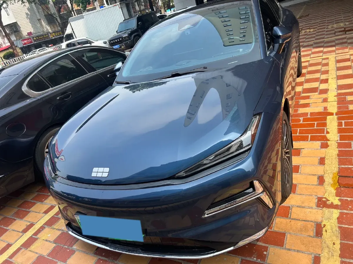 2025 Geely Galaxy Starshine 8 1.5L 112HP L4 1DHT PHEV,autocango,china used car exporter,china ev exporter,chinese used car exporter,chinese used ev exporter