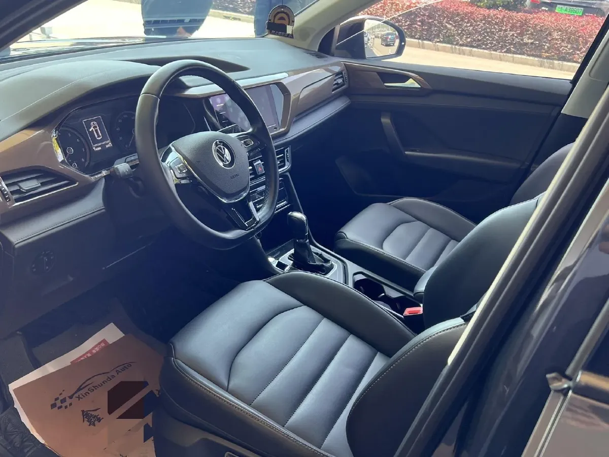 2021 Volkswagen Tharu 1.4T 150HP L4 7DCT,autocango,china used car exporter,china ev exporter,chinese used car exporter,chinese used ev exporter