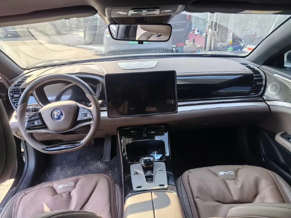 2023 BYD Han BEV 60.48KWH,autocango,china used car exporter,china ev exporter,chinese used car exporter,chinese used ev exporter