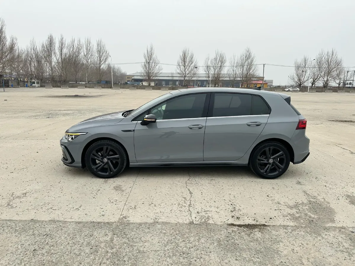 2023 Volkswagen Golf 1.4T 150HP L4 7DCT,autocango,china used car exporter,china ev exporter,chinese used car exporter,chinese used ev exporter