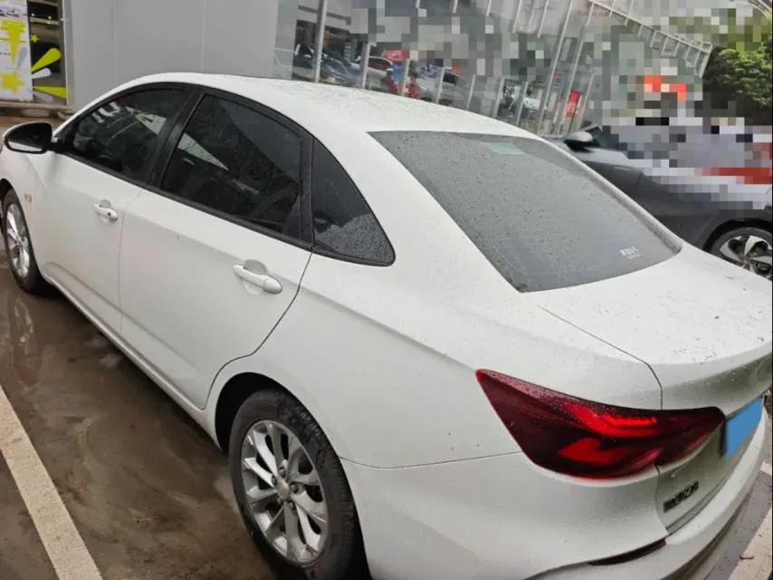 2023 Chevrolet Monza 1.5L 113HP L4 6DCT,autocango,china used car exporter,china ev exporter,chinese used car exporter,chinese used ev exporter