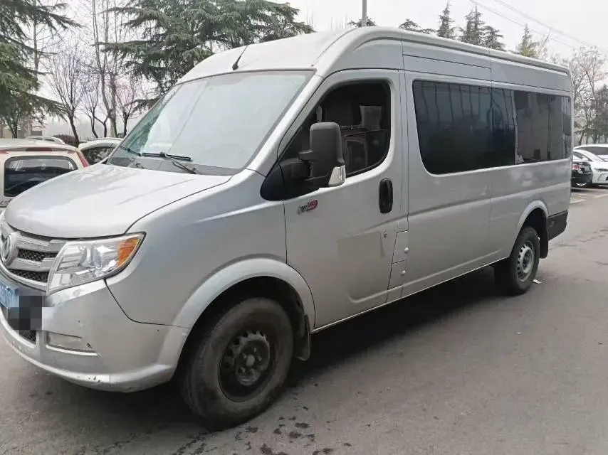 2020 DongFeng DFAC YuFeng 2.3T 110HP L4 6MT,autocango,china used car exporter,china ev exporter,chinese used car exporter,chinese used ev exporter