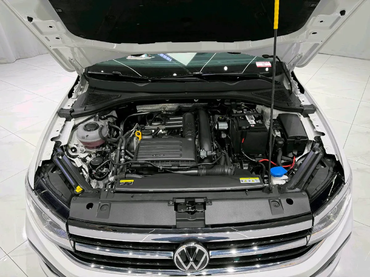 2023 Volkswagen Bora 1.2T 116HP L4 7DCT,autocango,china used car exporter,china ev exporter,chinese used car exporter,chinese used ev exporter