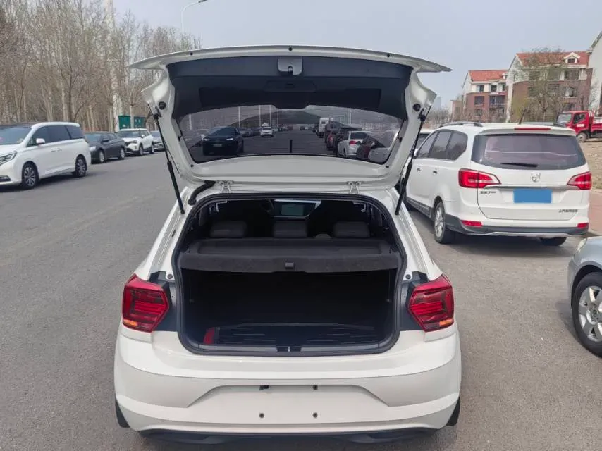 2019 Volkswagen Polo 1.5L 113HP L4 6AT,autocango,china used car exporter,china ev exporter,chinese used car exporter,chinese used ev exporter
