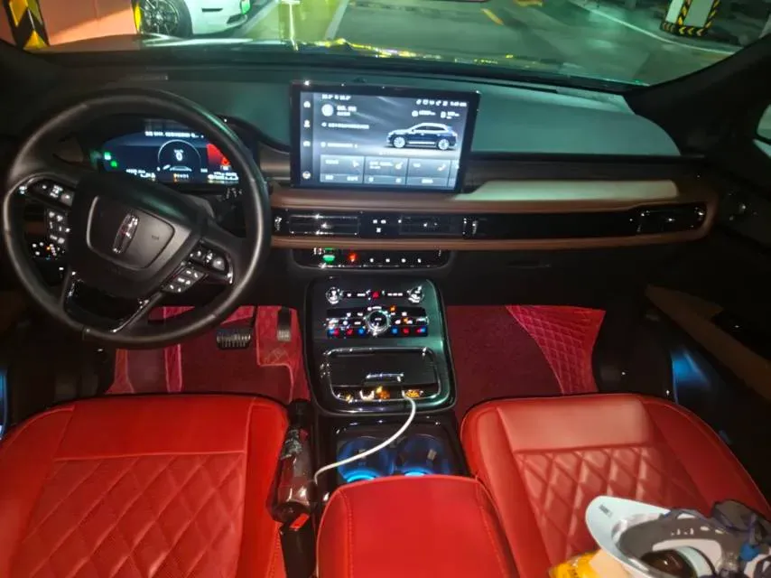 2021 Lincoln Nautilus 2.0T 245HP L4 8AT,autocango,china used car exporter,china ev exporter,chinese used car exporter,chinese used ev exporter