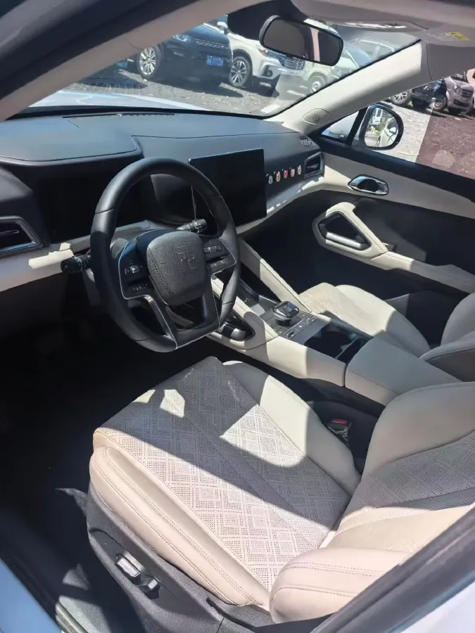 2024 BYD YuanUP BEV 45.12KWH,autocango,china used car exporter,china ev exporter,chinese used car exporter,chinese used ev exporter