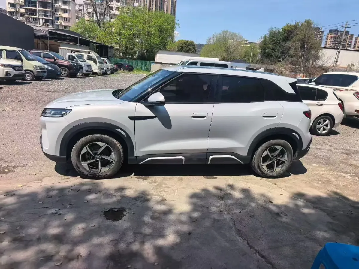 2024 BYD YuanUP BEV 45.12KWH,autocango,china used car exporter,china ev exporter,chinese used car exporter,chinese used ev exporter