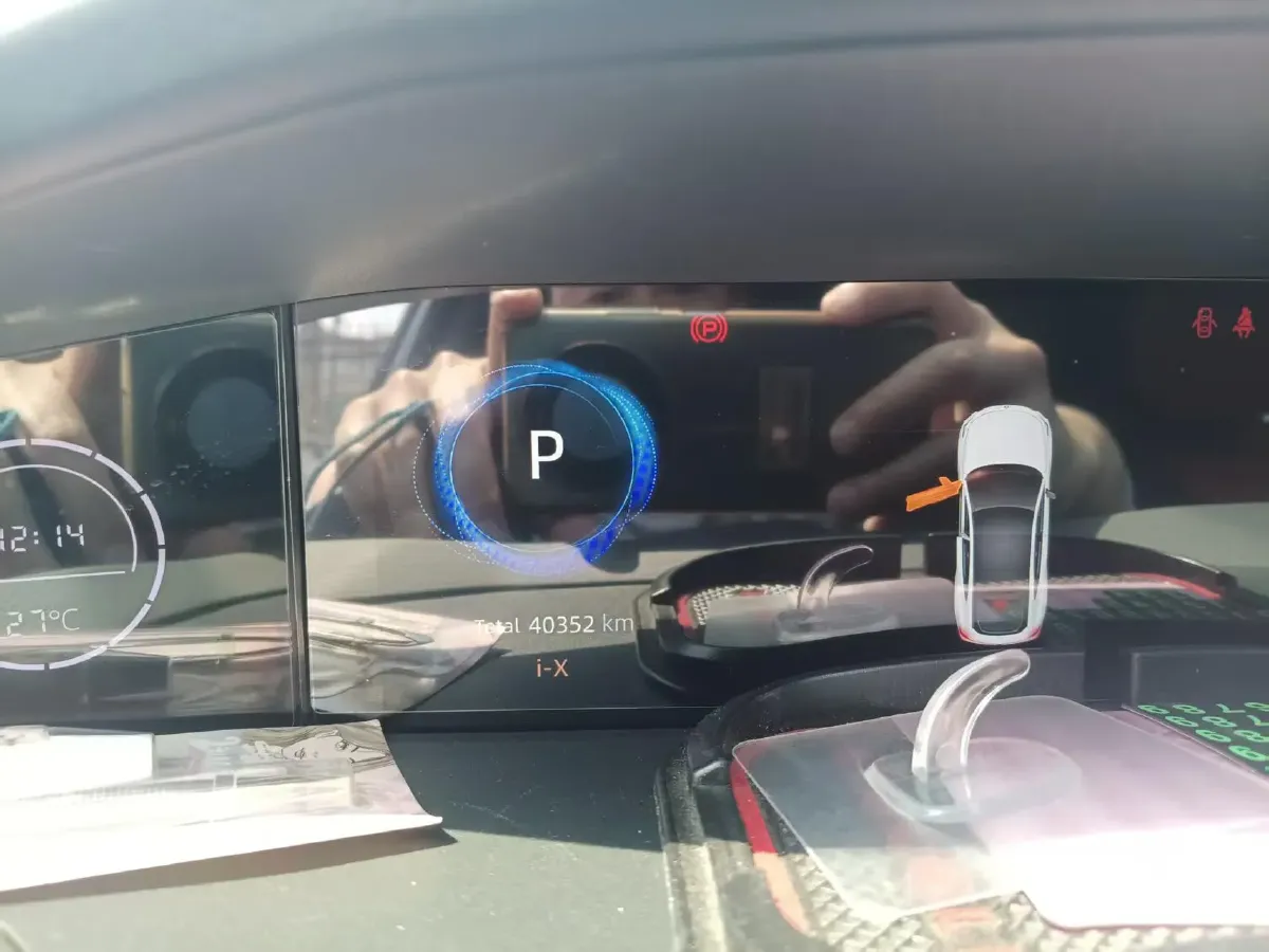 2023 ChangAn UNI-V iDD 1.5T 170HP L4 6TCT PHEV 18.4KWH,autocango,china used car exporter,china ev exporter,chinese used car exporter,chinese used ev exporter