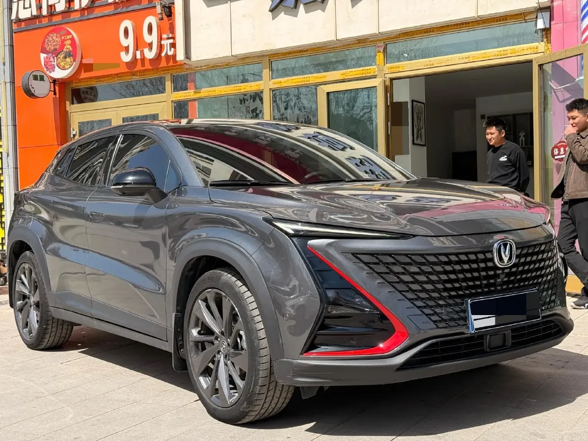 2021 ChangAn UNI-T 1.5T 180HP L4 7DCT,autocango,china used car exporter,china ev exporter,chinese used car exporter,chinese used ev exporter
