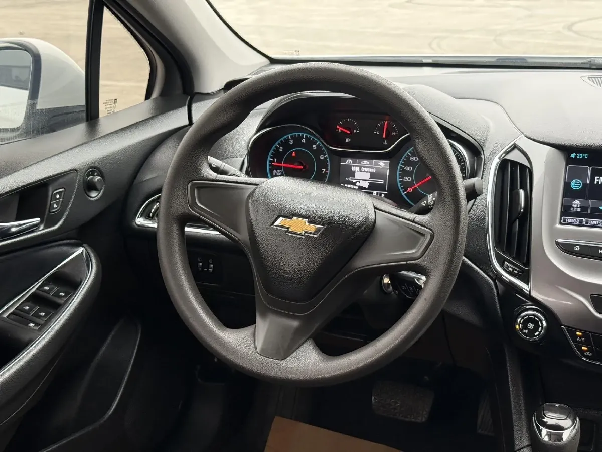 2018 Chevrolet Cruze 1.5L 114HP L4 6AT,autocango,china used car exporter,china ev exporter,chinese used car exporter,chinese used ev exporter