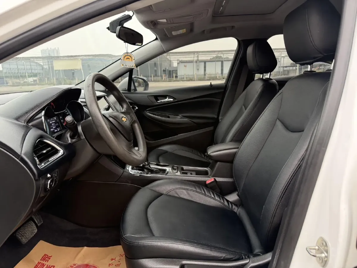 2018 Chevrolet Cruze 1.5L 114HP L4 6AT,autocango,china used car exporter,china ev exporter,chinese used car exporter,chinese used ev exporter