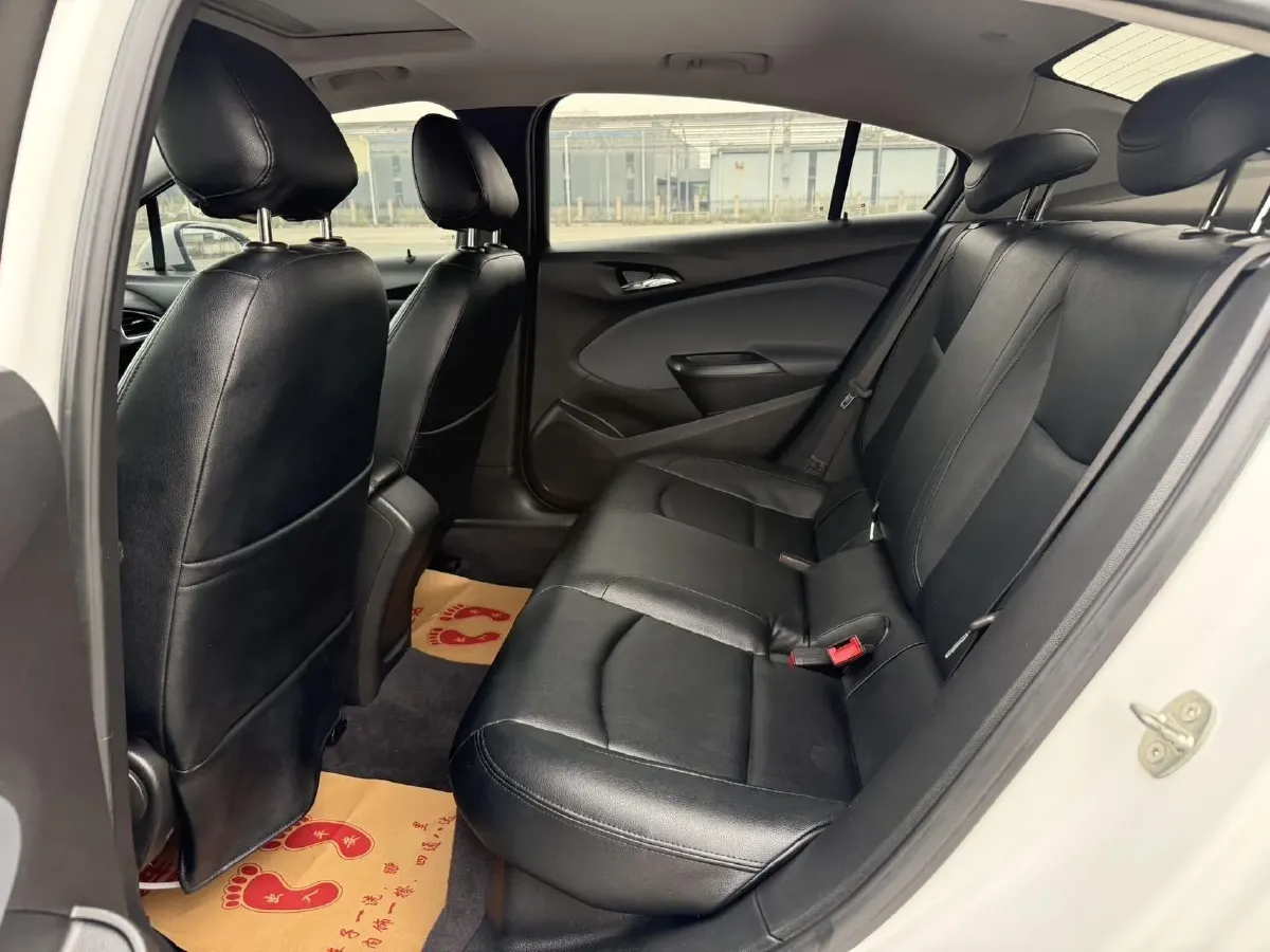 2018 Chevrolet Cruze 1.5L 114HP L4 6AT,autocango,china used car exporter,china ev exporter,chinese used car exporter,chinese used ev exporter