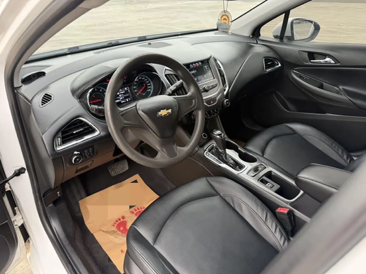 2018 Chevrolet Cruze 1.5L 114HP L4 6AT,autocango,china used car exporter,china ev exporter,chinese used car exporter,chinese used ev exporter