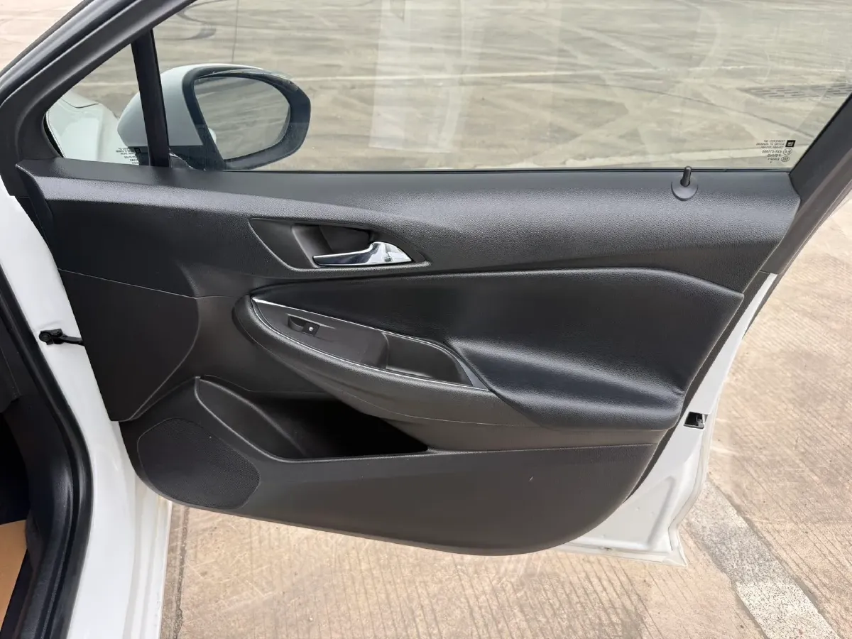 2018 Chevrolet Cruze 1.5L 114HP L4 6AT,autocango,china used car exporter,china ev exporter,chinese used car exporter,chinese used ev exporter