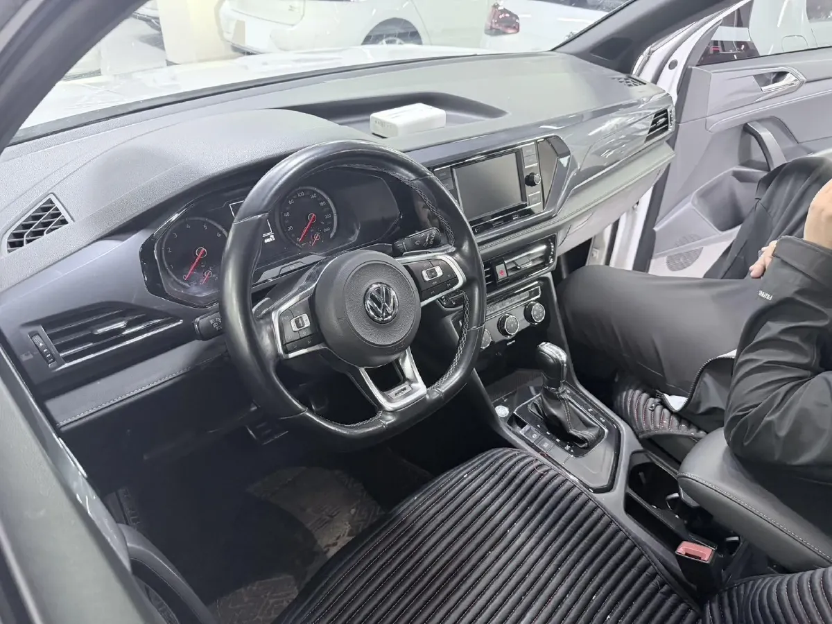 2020 Volkswagen Tharu 1.4T 150HP L4 7DCT,autocango,china used car exporter,china ev exporter,chinese used car exporter,chinese used ev exporter