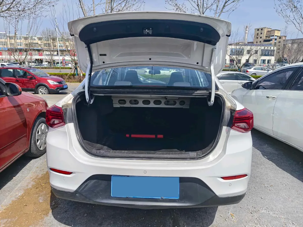 2020 Chevrolet Cavalier 1.0T 125HP L3 6AT,autocango,china used car exporter,china ev exporter,chinese used car exporter,chinese used ev exporter