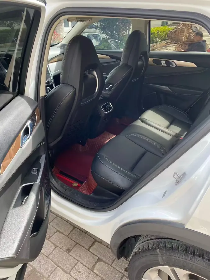 2019 Beijing BJ40 2.0T 218HP L4 6AT,autocango,china used car exporter,china ev exporter,chinese used car exporter,chinese used ev exporter